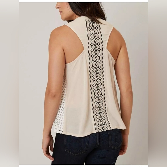 Miss Me Lightweight Gauze Tank Top Laser Cut Inserts Women's Large - Picture 4 of 16